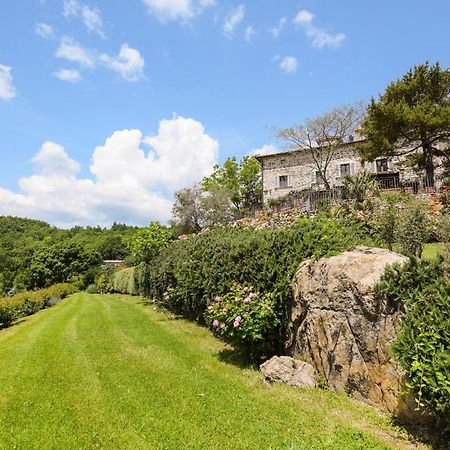 Lovely Apartment In Loc, Scalabrelli With Wifi Catabbio Eksteriør bilde