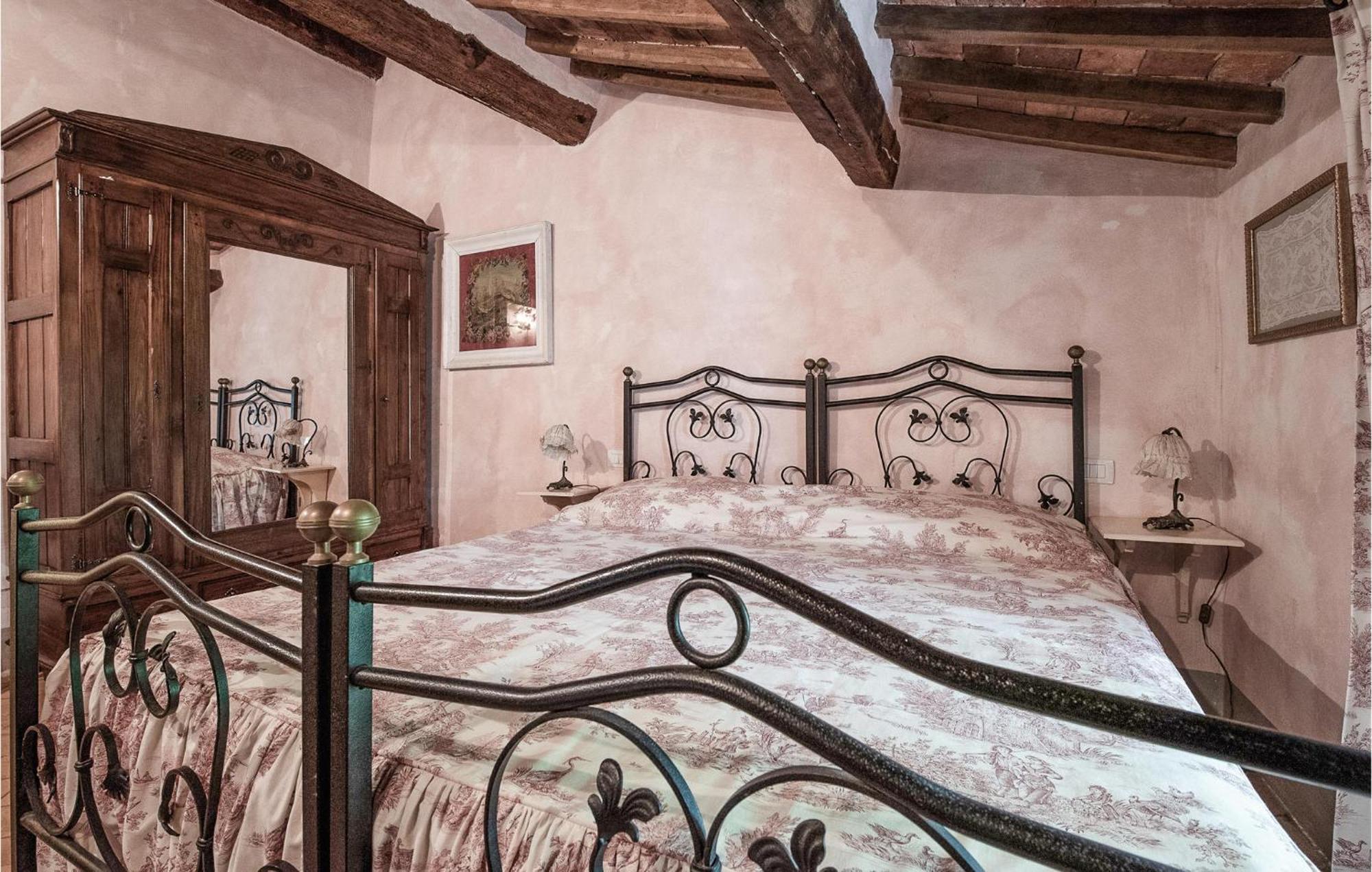 Lovely Apartment In Loc, Scalabrelli With Wifi Catabbio Eksteriør bilde